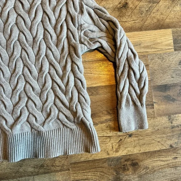 Philosophy Snow Globe | Cable Knit Sweater | Cottagecore Academia Normcore | - Picture 11 of 14